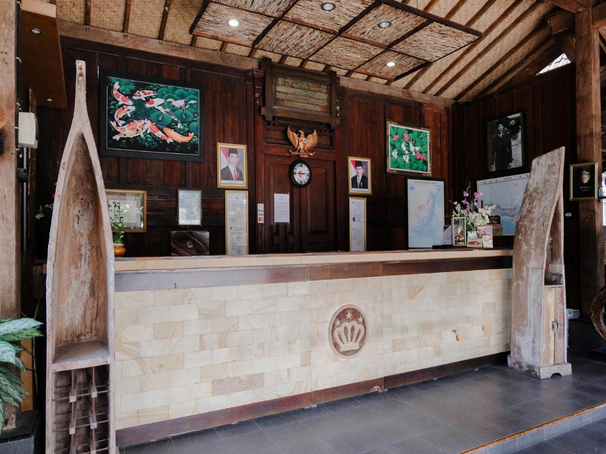 Hotel Mahkota Plengkung By Ecommerceloka Banyuwangi  Extérieur photo