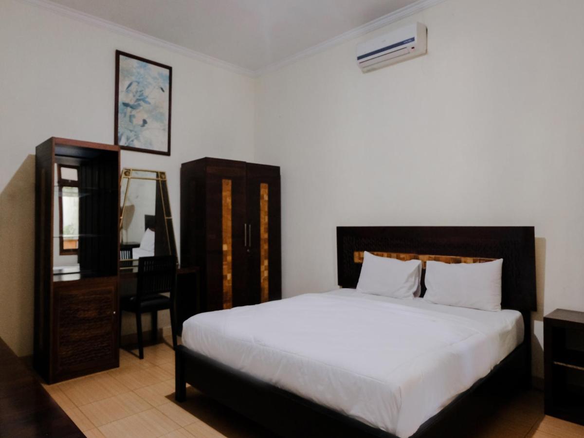 Hotel Mahkota Plengkung By Ecommerceloka Banyuwangi  Extérieur photo