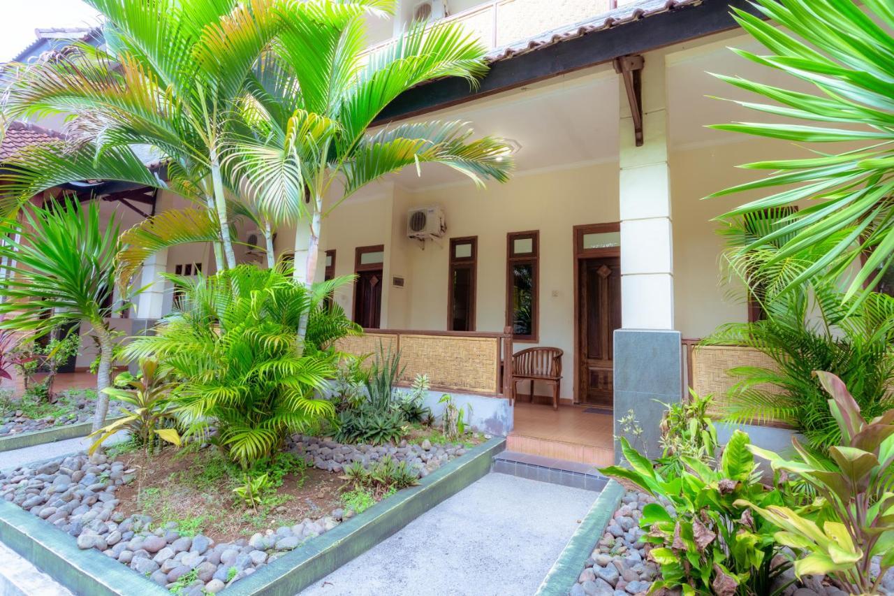 Hotel Mahkota Plengkung By Ecommerceloka Banyuwangi  Extérieur photo