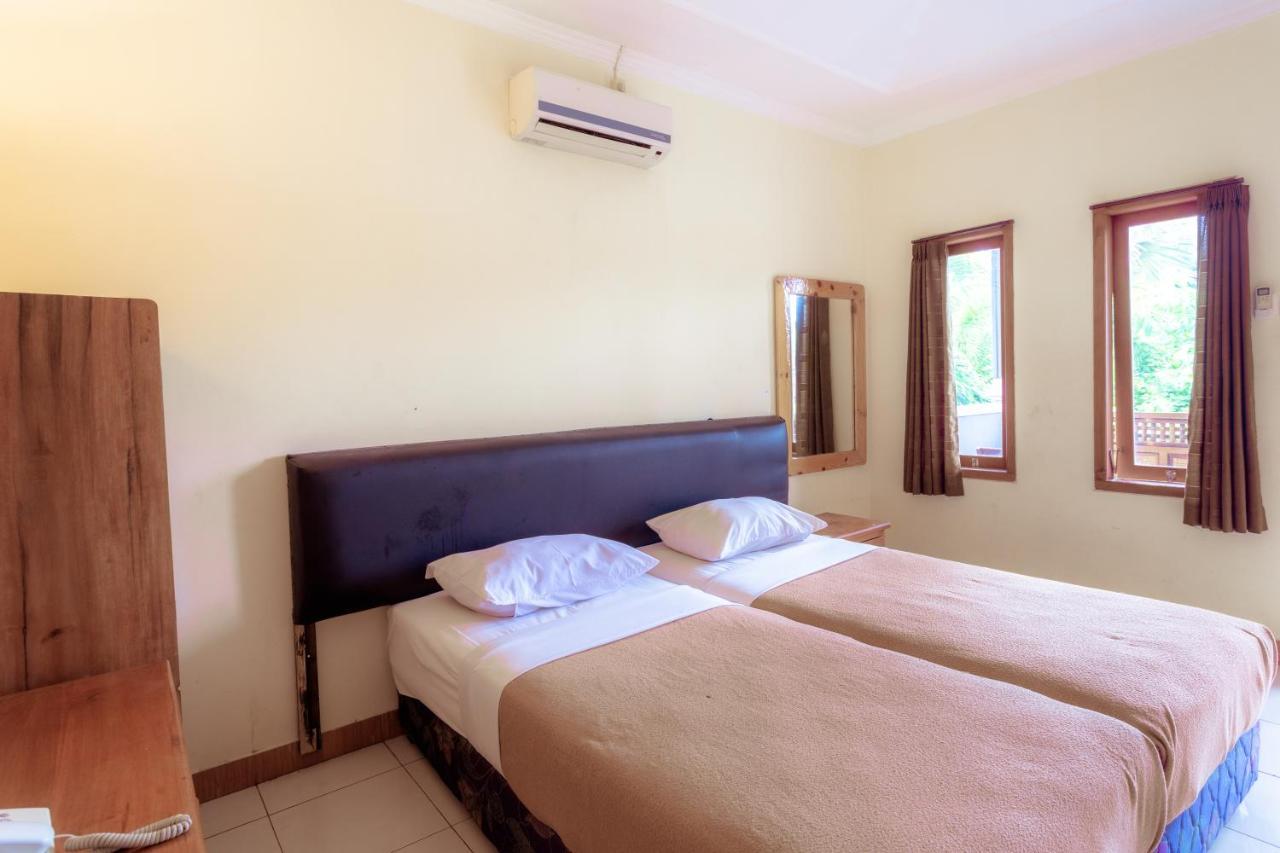 Hotel Mahkota Plengkung By Ecommerceloka Banyuwangi  Extérieur photo